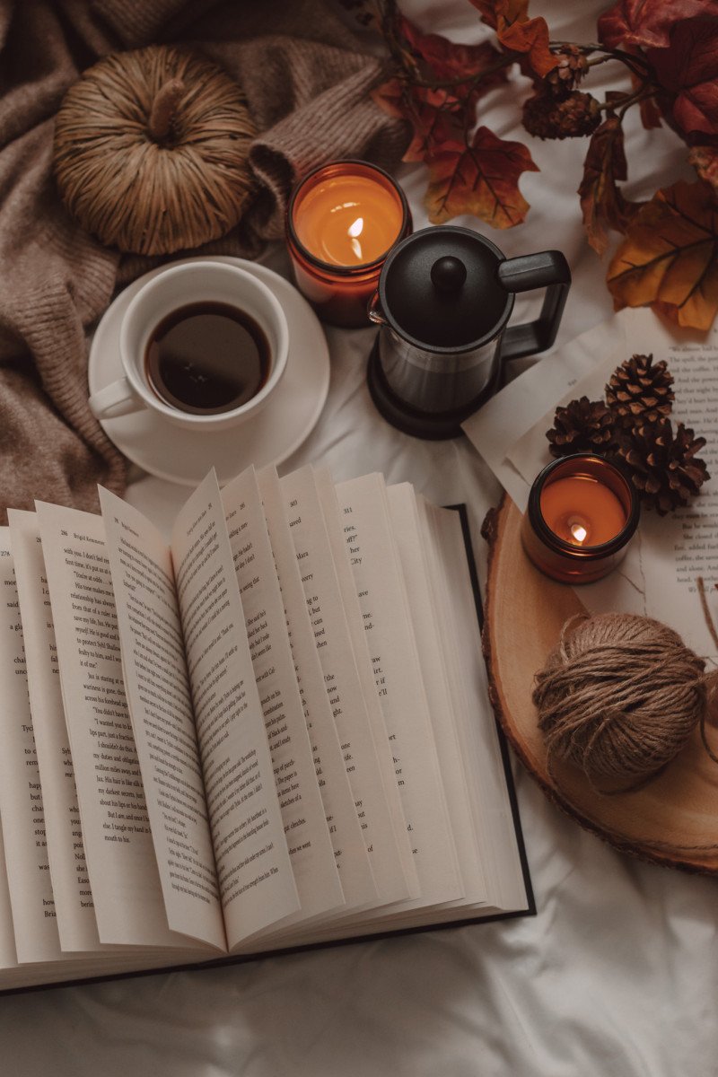February 2023 Reading Recap and Ratings by The Espresso Edition cozy lifestyle and book blog