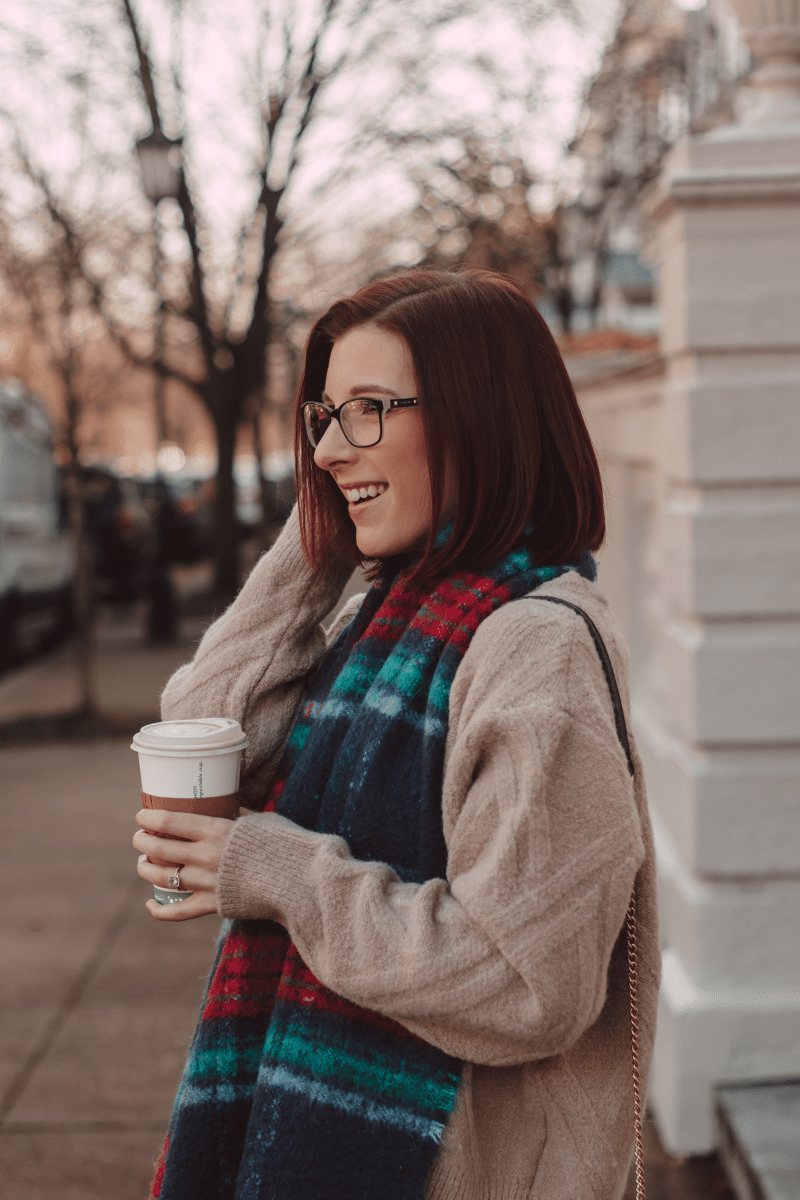 Comfy colourful winter outfit streetstyle