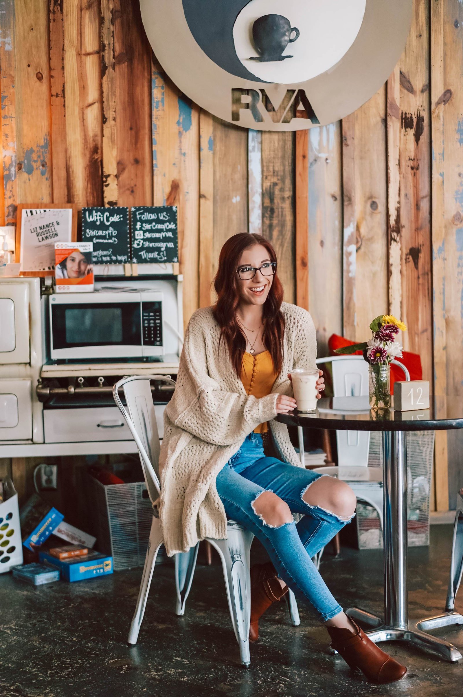 Simple Cardigan Outfits For Fall That You'll Love