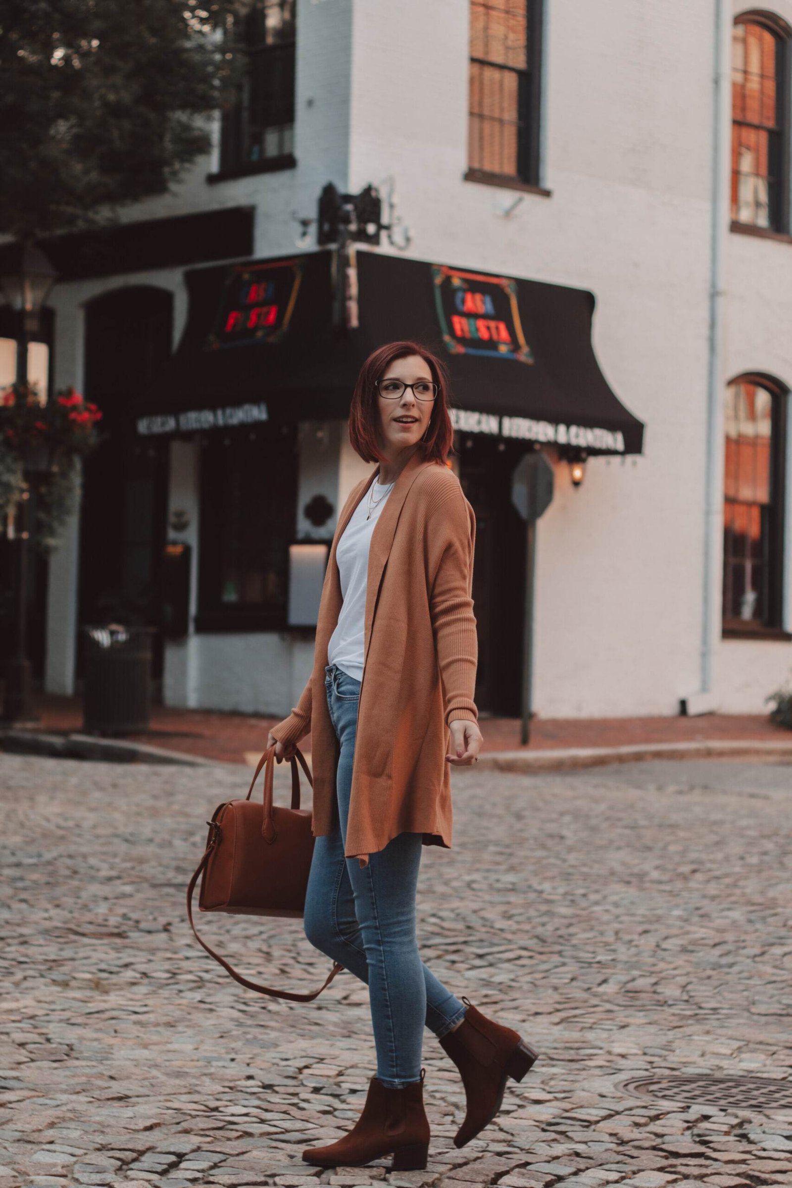 10 Neutral Color Cardigan Outfit Ideas