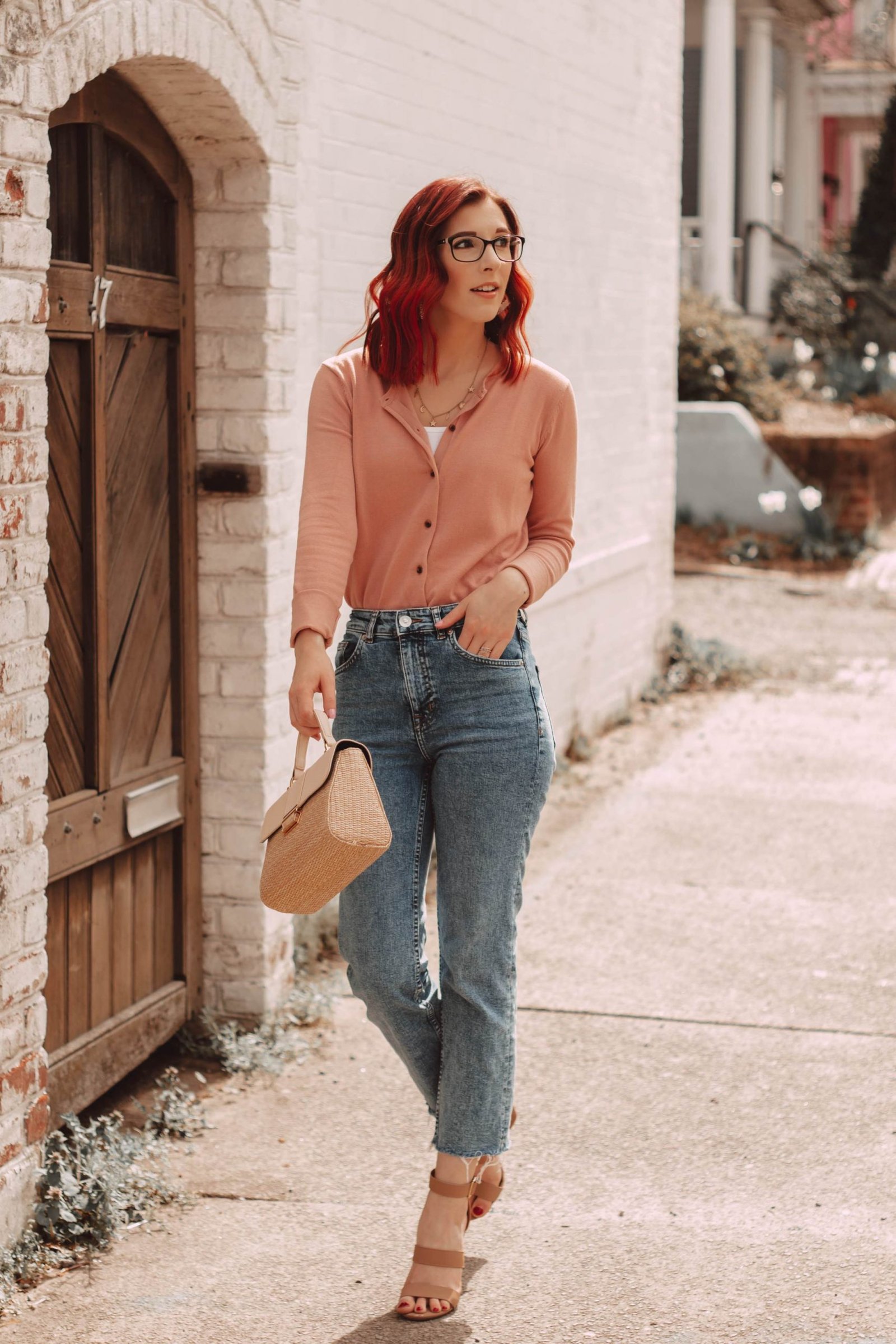 Cardigan shop with blouse