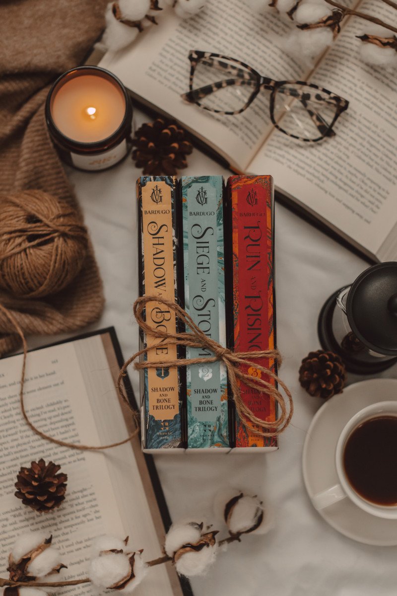 Your Ultimate Guide to Reading The Grishaverse Books by The Espresso Edition cozy bookish blog