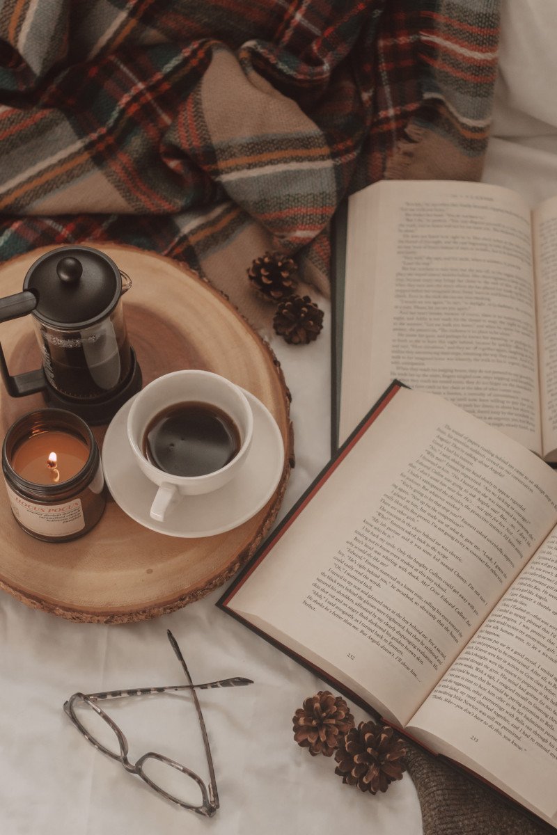 21 Fantastic Bookish Shops for You to Discover by The Espresso Edition cozy lifestyle and book blog